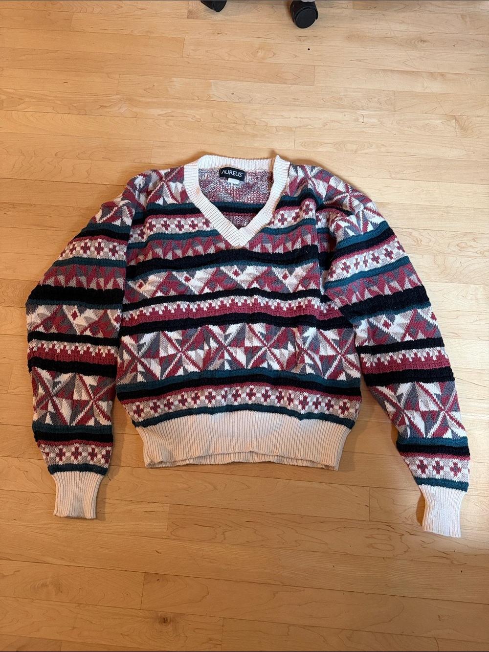 women’s Vintage Geometric V-Neck Sweater in Cream and Burgundy